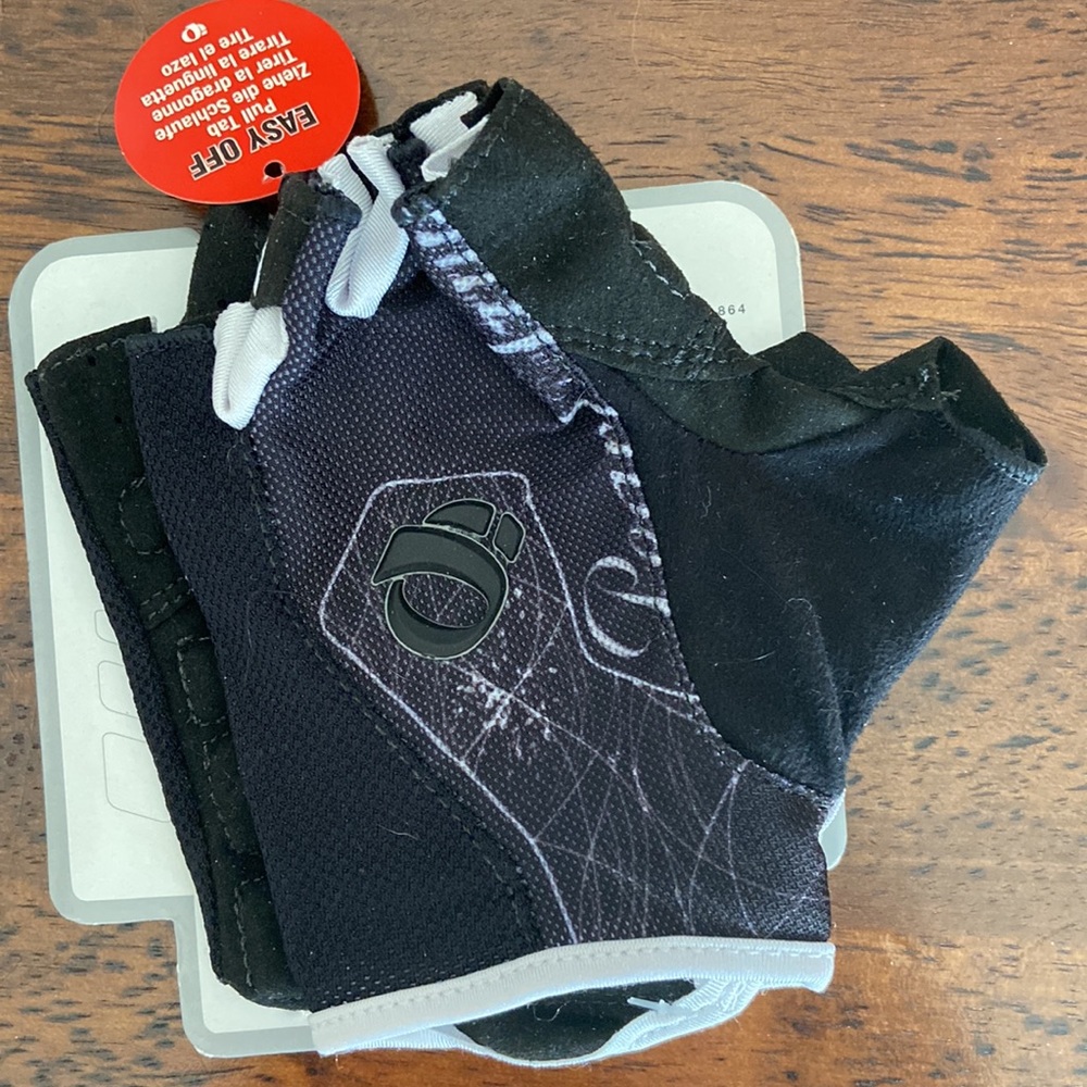 Pearl Izumi Women's Attack Glove; Size M - NEW